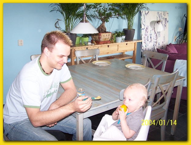 599x448 pixels (245K)